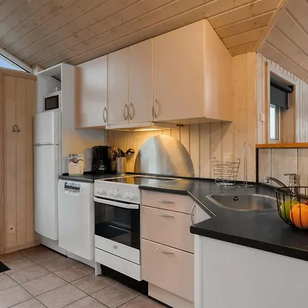 Feriehus Arnkil - 700m From The Sea By Interhome *