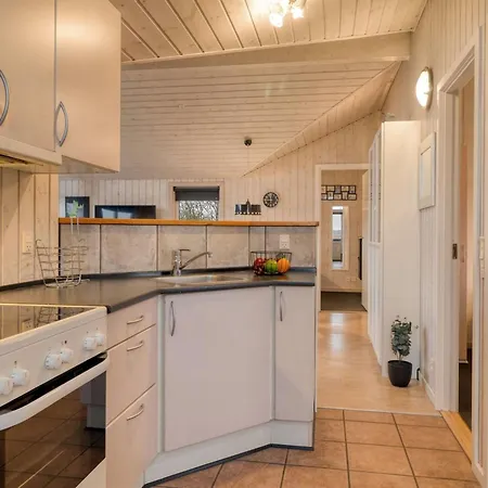 Feriehus Arnkil - 700m From The Sea By Interhome